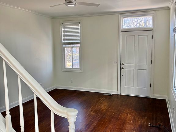 3rd image of 1080 City Park Ave