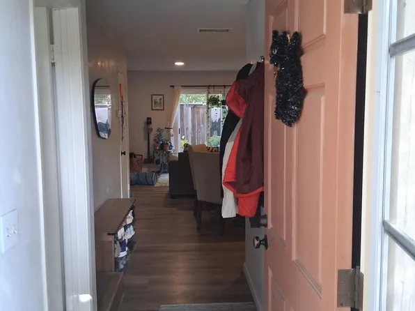 7386 Calle Real APT 21, Goleta, CA 93117