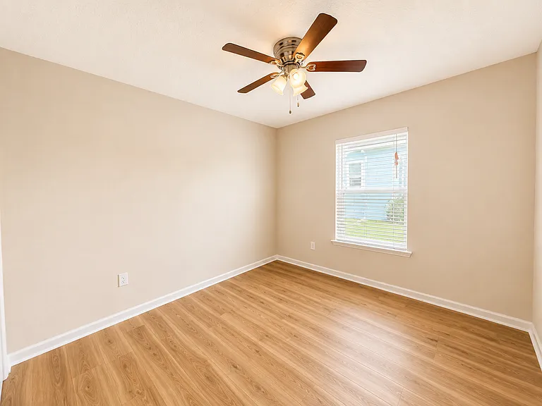 817 Trellis Bay Dr — Photo 19