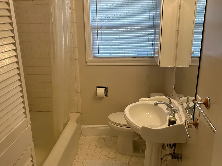 2323 Lyon St #2323 — Photo 1