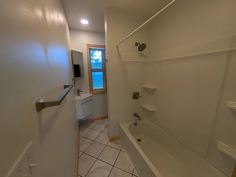 421 West St #3 — Photo 7