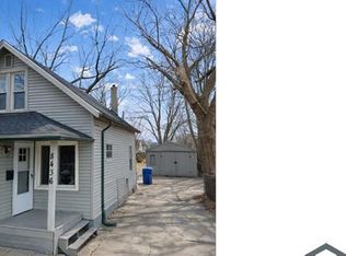 8436 Chapp Ave, Warren, MI 48089