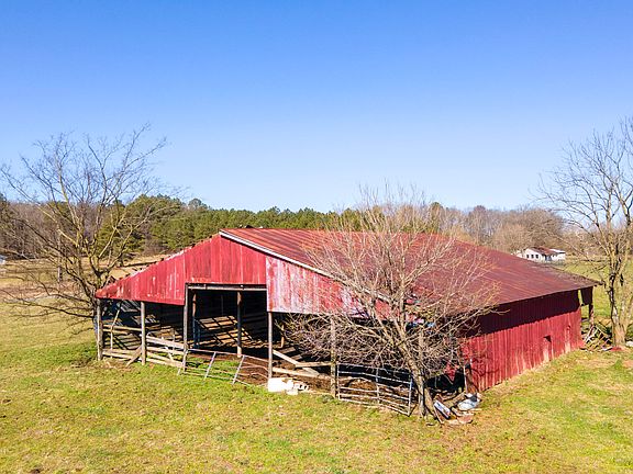 4th image of 100 Gap Springs Rd SE