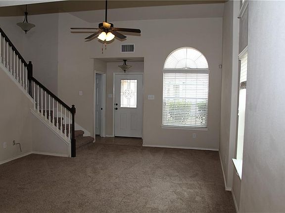 5th image of 6612 Burling St