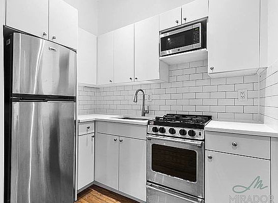 5th image of 440 E 85th St APT 1-H
