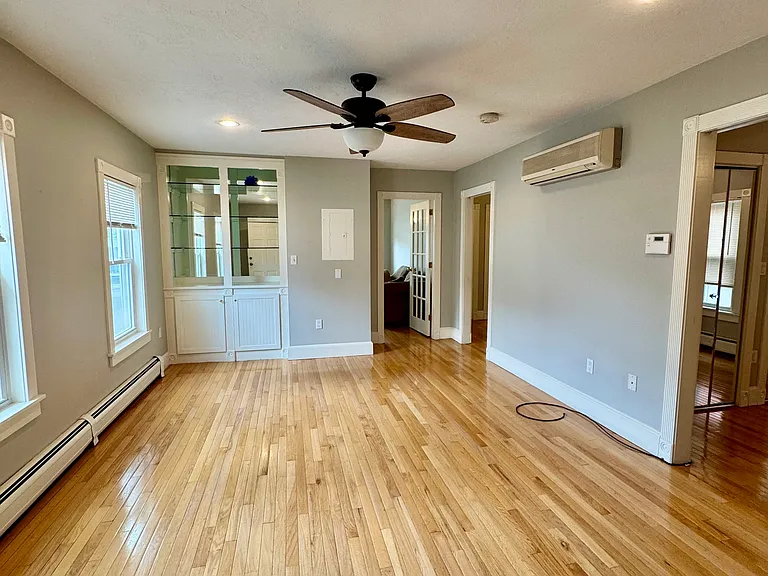 377 Shrewsbury St #2 — Photo 4