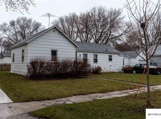 323 19th St SE, Mason City, IA 50401