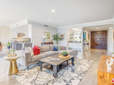 4460 Wilshire Blvd APT 308, Los Angeles, CA, 90010