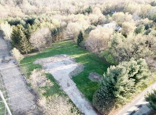 34509 Hartwell Pl, Oconomowoc, WI 53066