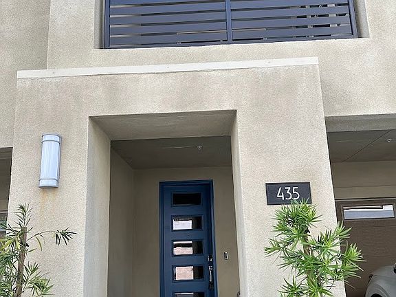2nd image of 435 Mullberry Pl
