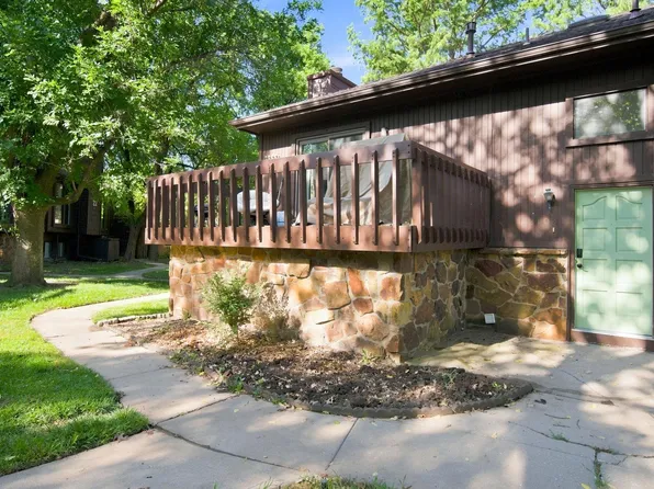 2421 S Yellowstone St APT 2102, Wichita, KS 67215