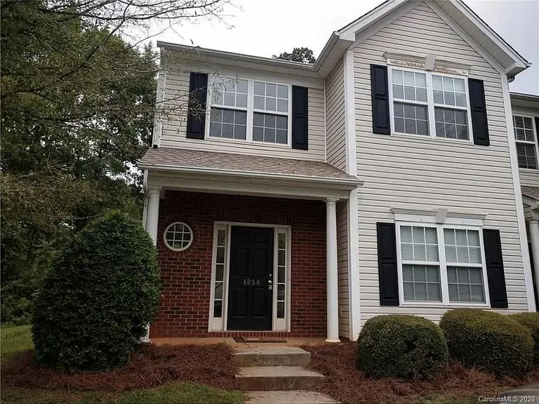 4058 Glenlea Commons Dr — Photo 1