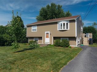 22 Medieval Way, West Warwick, RI 02893