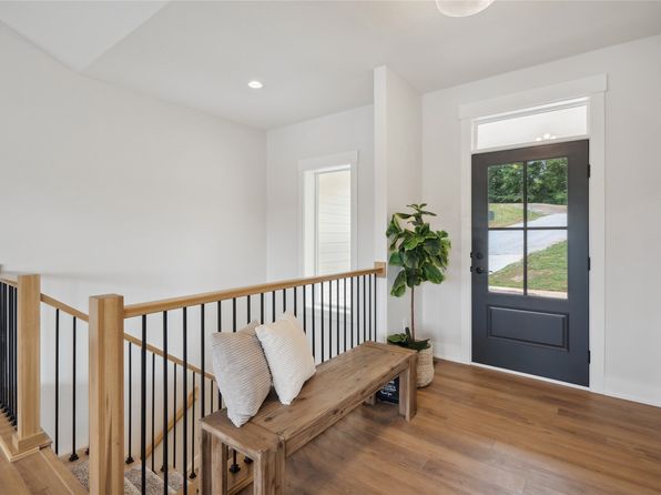 28681 Meadow Ct, Moravia, IA 52571