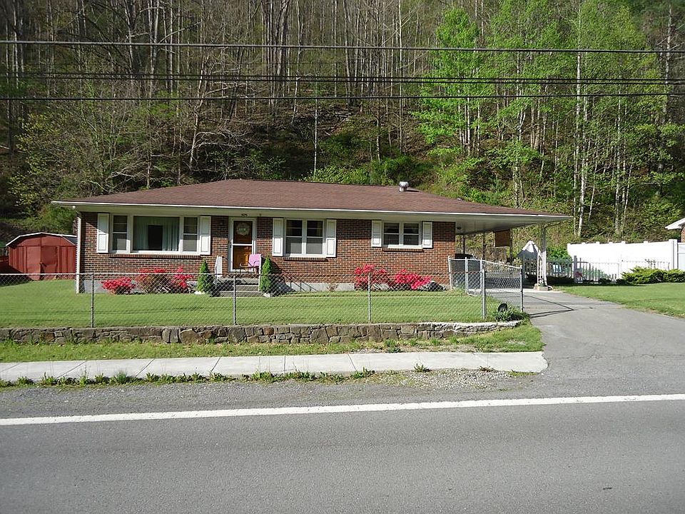 1st image of 1575 Stewart St