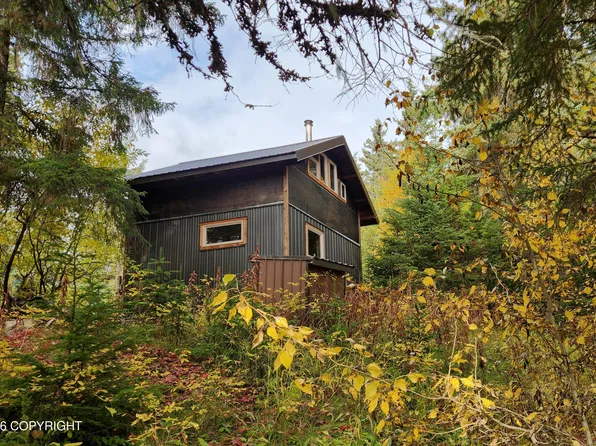 443 Mosquito Lake Rd, Haines, AK 99827