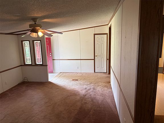 2nd image of 4639 Bellevue Rd