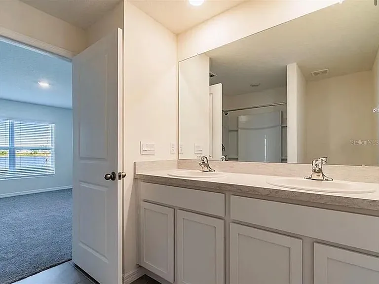 649 Sunlit Coral St — Photo 10