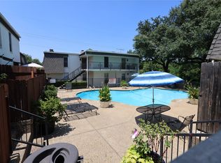 900 S Weatherred Dr #900F, Richardson, TX 75080