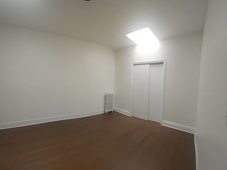 277-287 Hempstead Ave #1 — Photo 5
