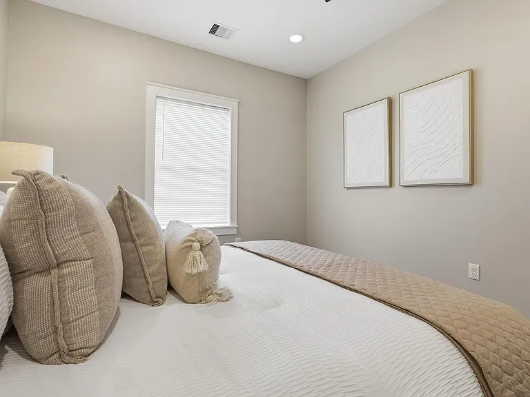 4723 Mallow St — Photo 18