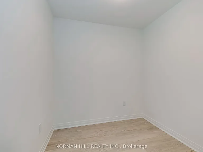 490 Gordon Krantz Ave #422 — Photo 22