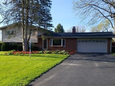 6 E Anchor Rd, Oswego, IL, 60543
