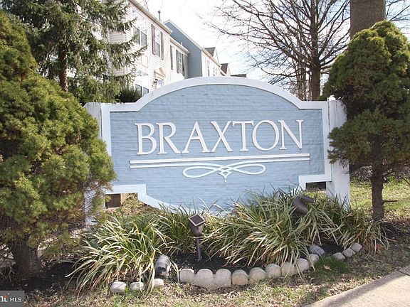 2nd image of 2984 Braxton Wood Ct