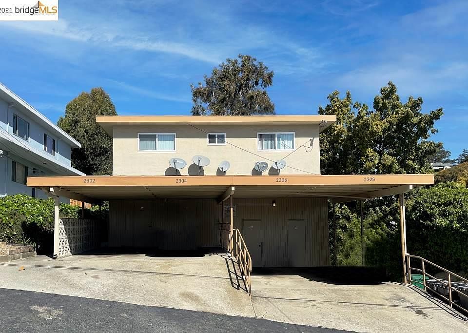 1st image of 2306 John Ct