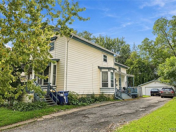 3rd image of 63 Webb St