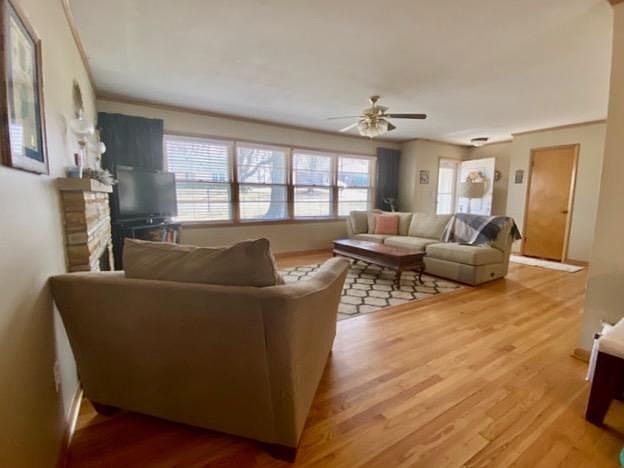 1st image of 9404 Mercier St
