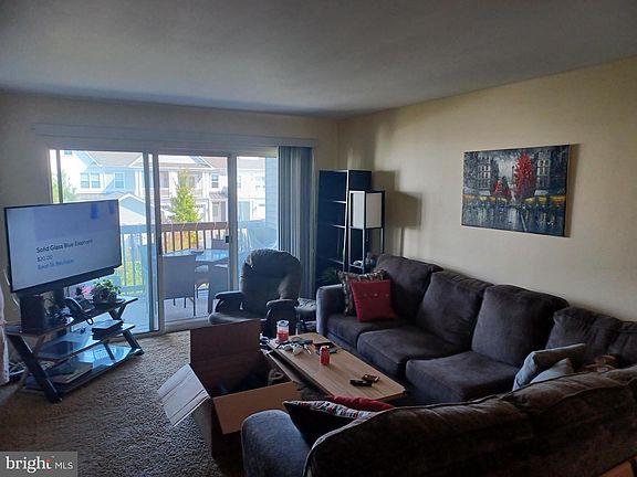3rd image of 400 Henlopen Sta Unit 204