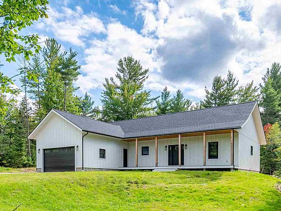 2nd image of 80 Chelsea Drive