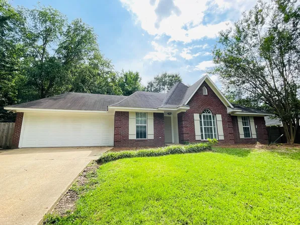 2112 Harris Dr, Oxford, MS 38655