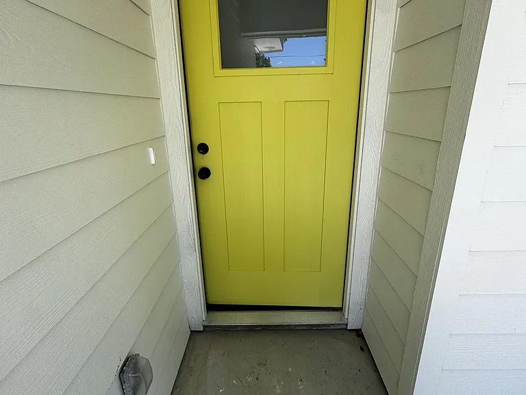 209 Elbert Ln #B — Photo 3