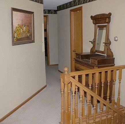 4th image of 1010 McNary St