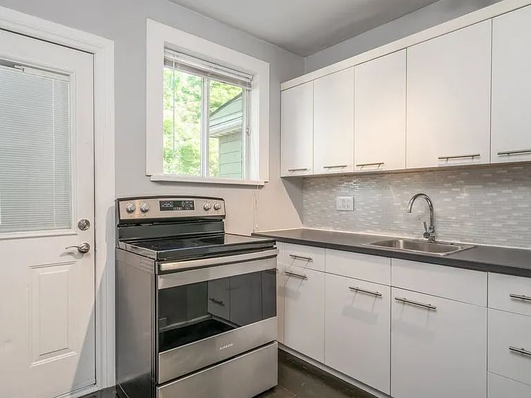 105 Lottridge St #1 — Photo 10