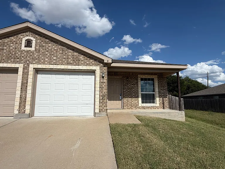 403 Olaf Dr #B — Photo 13