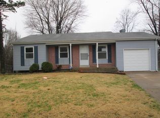 116 Foxtree Dr, Hazelwood, MO
