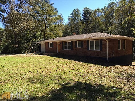 3rd image of 4279 Hidden Valley Rd