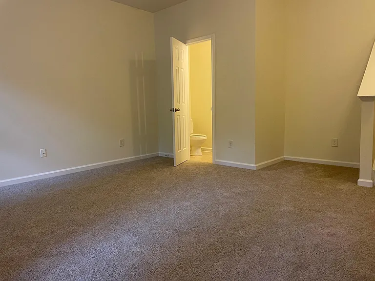 1668 Holly Grove Way — Photo 5
