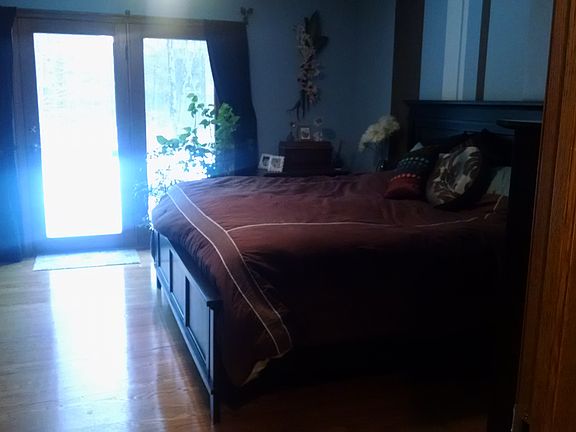 Master Bed - hard wood
