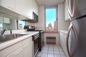 2nd image of 200 E 89th St APT 21C