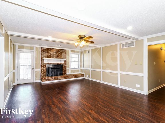 4th image of 3828 Innsbrook Dr