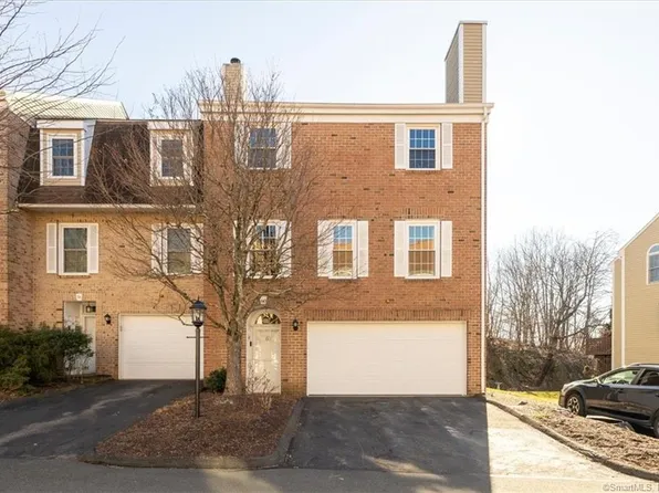 60 Kingswood Drive #60, Bethel, CT 06801