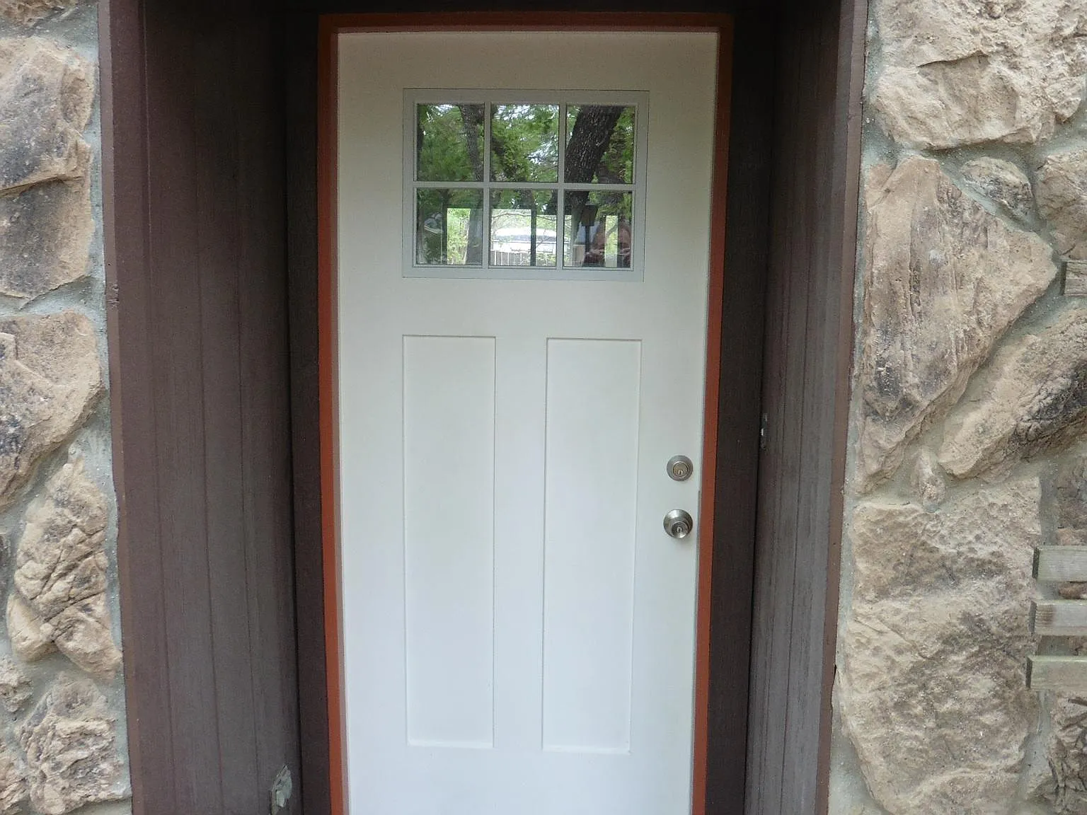 3 bed, 1650 sqft, $2,300 — Photo 2