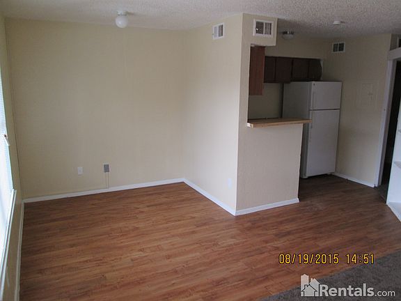 2nd image of 4602 Columbia Ave APT 206