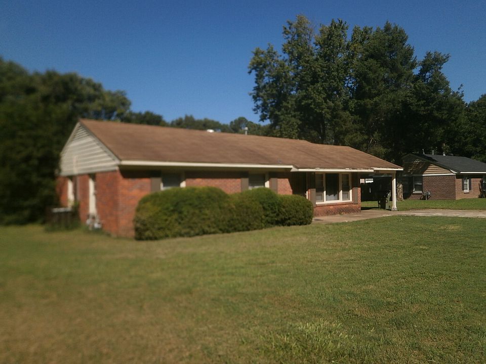 2nd image of 5245 Lochinvar Rd