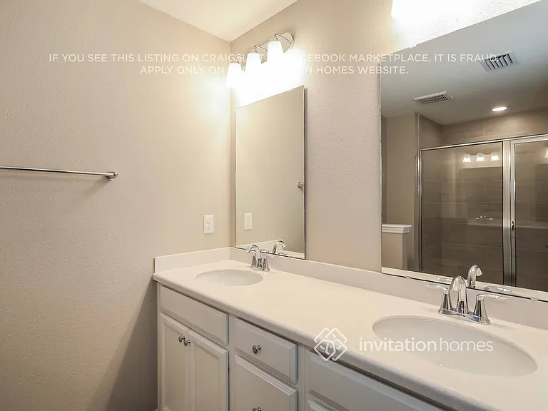13307 Shore Grass Dr — Photo 13
