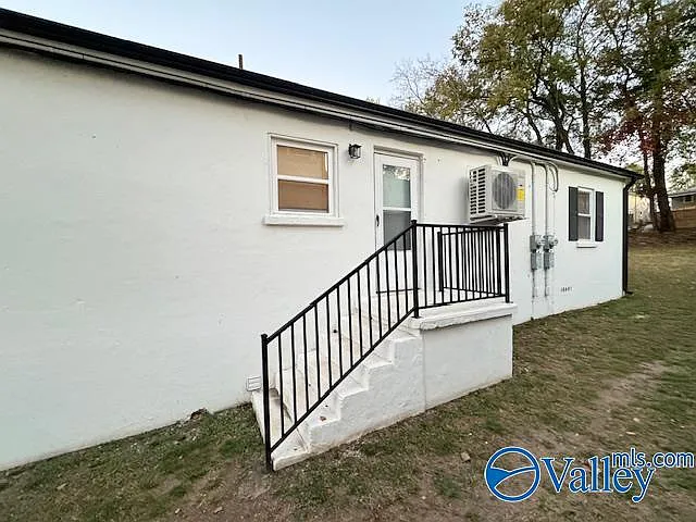 1410 Wells Ave SE — Photo 24